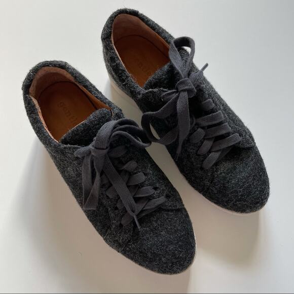 Gentle Souls Kenneth Cole Grey Wool Wedge Sneaker - Picture 2 of 8